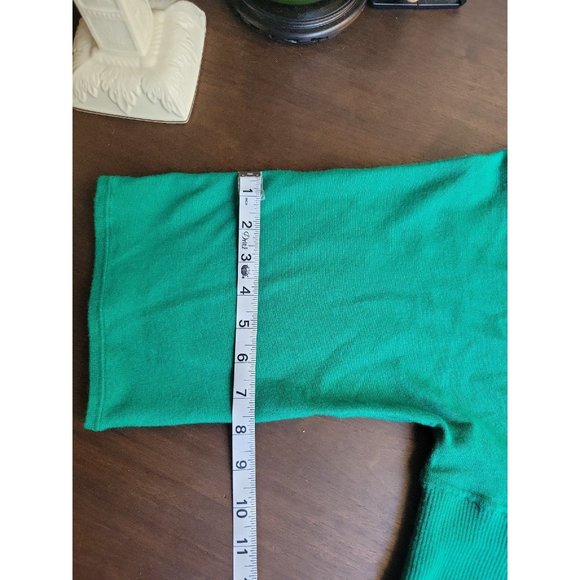 Style & Co petite. Vintage Beaded Blouse V-neck green size Medium - Picture 4 of 12